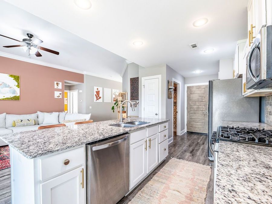 Property Image 37