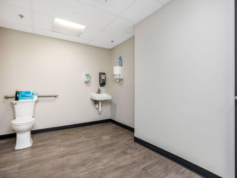 808 Rhoads Avenue , Columbus, OH 43205 Photo 33