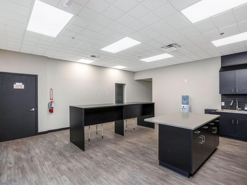 808 Rhoads Avenue , Columbus, OH 43205 Photo 58