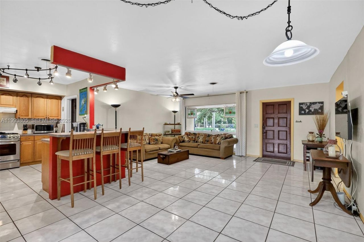 2006 N 38th Ave, Hollywood, FL 33021 Photo