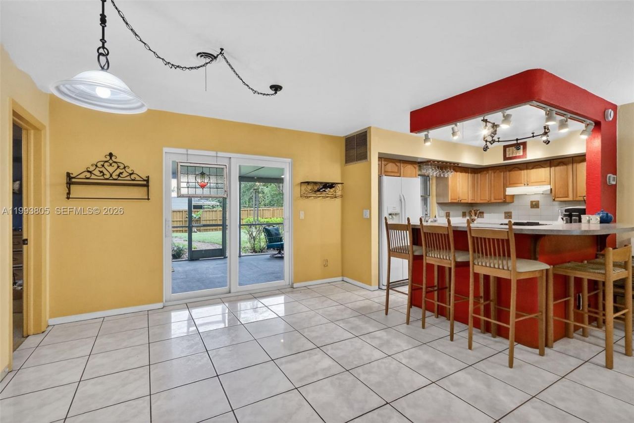 2006 N 38th Ave, Hollywood, FL 33021 Photo