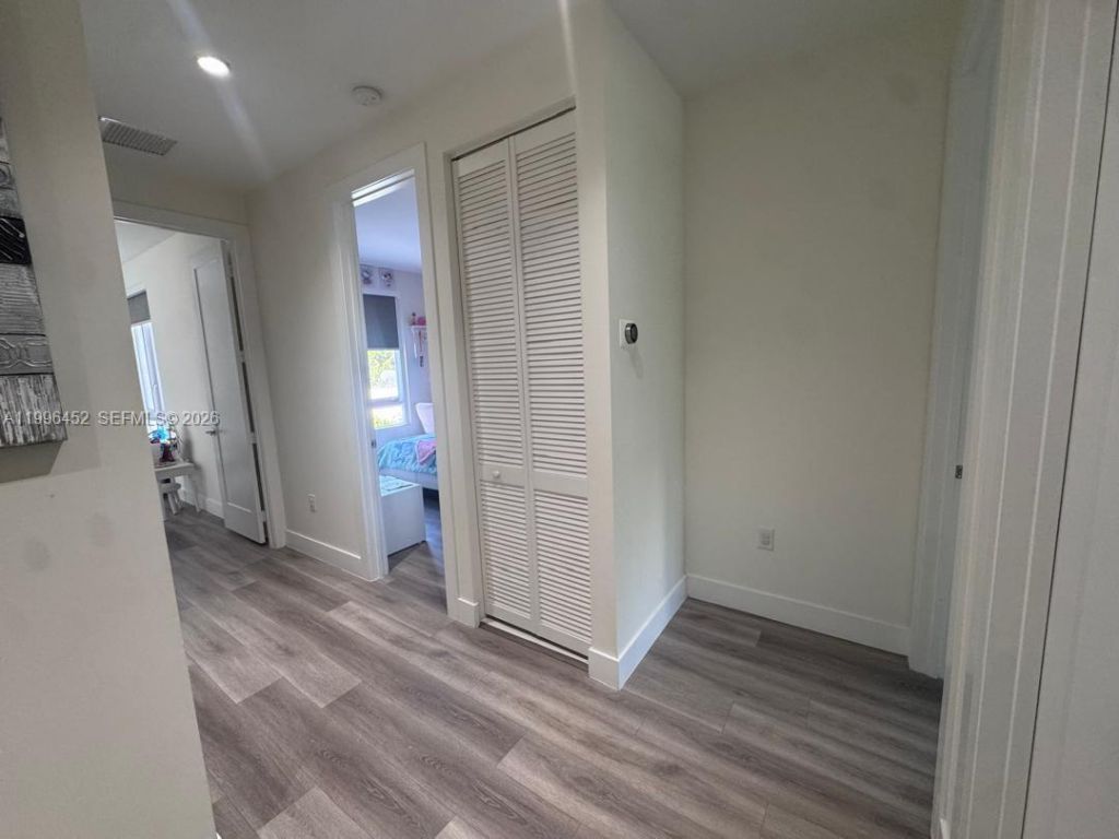 10412 NW 63rd Ter, Doral, FL 33178 Photo