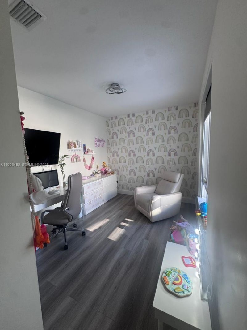 10412 NW 63rd Ter, Doral, FL 33178 Photo