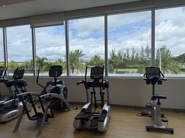 10412 NW 63rd Ter, Doral, FL 33178 Photo