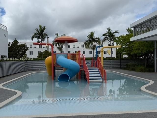 10412 NW 63rd Ter, Doral, FL 33178 Photo