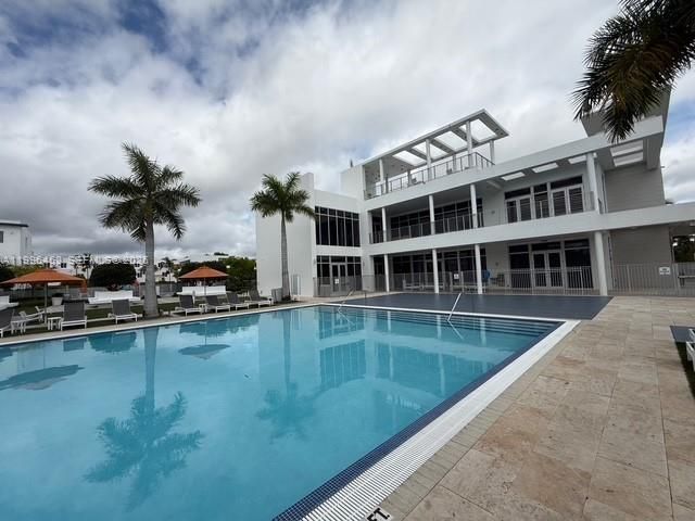 10412 NW 63rd Ter, Doral, FL 33178 Photo