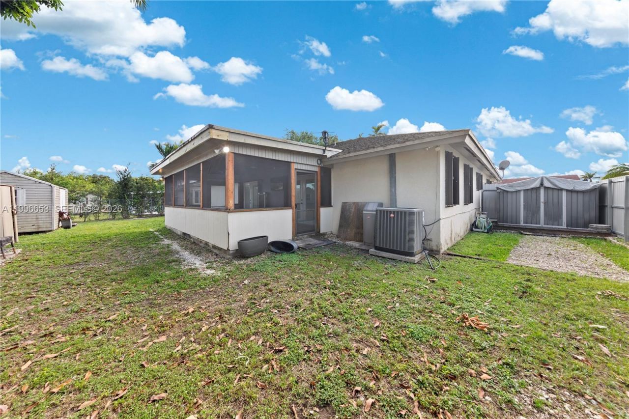 29785 SW 164th Pl, Homestead, FL 33033 Photo