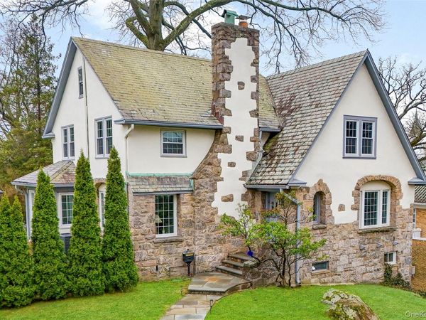 90 Boulevard, Pelham, NY 10803