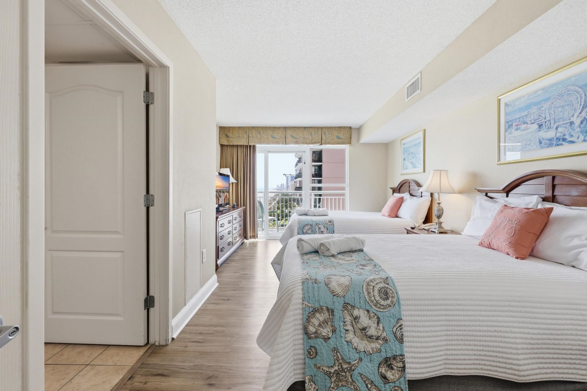 2504 N Ocean Blvd. Photo 28