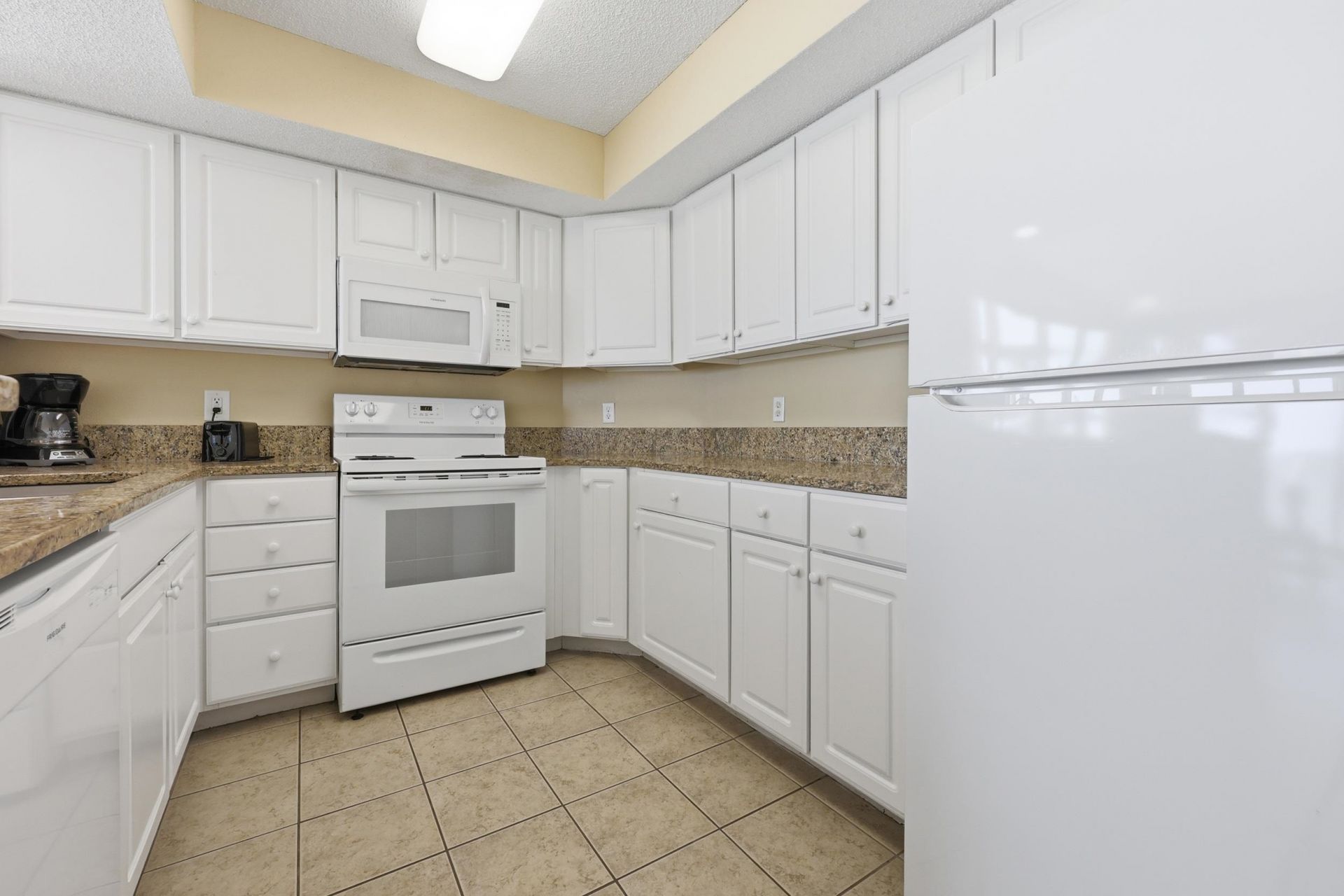 2504 N Ocean Blvd. Photo 8