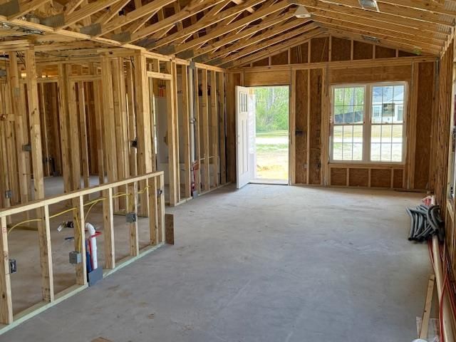 2599 Cottonwood Dr.  Photo 4