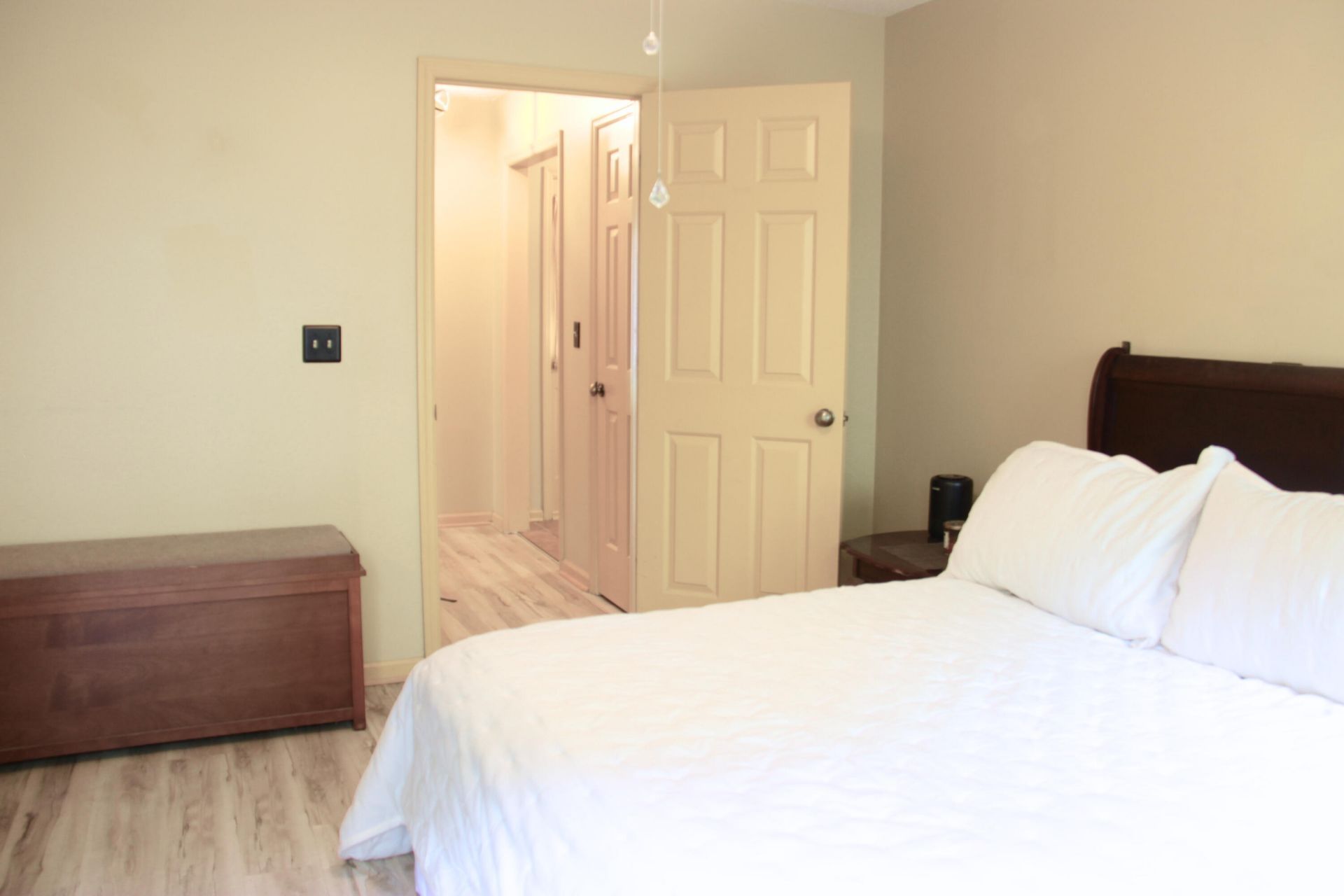 444 Indigo Road Photo 10