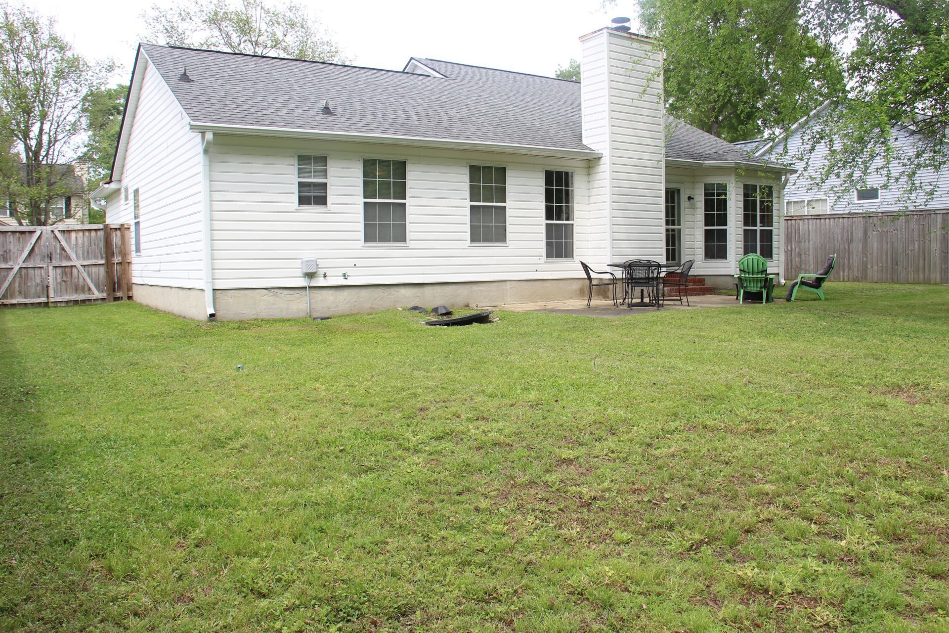 444 Indigo Road Photo 14