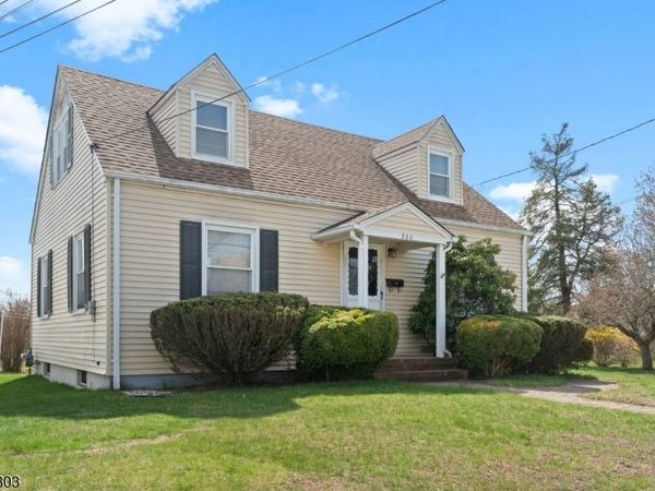 306 Huff Ave, Manville, NJ 08835