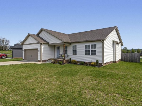 3064 Laredo Drive , Bowling Green, KY 42101