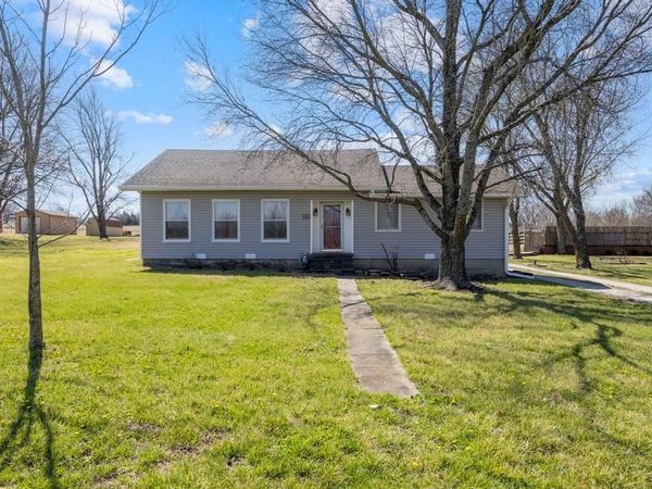 2286 Jayhawk Road, Fort Scott, KS 66701