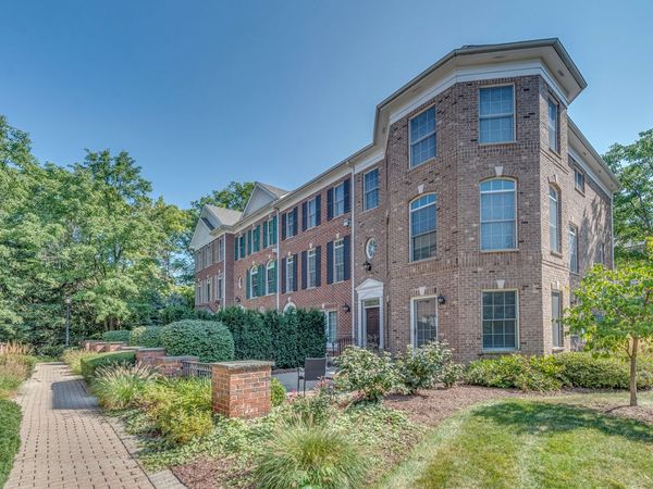 243 BOX CAR Avenue , Naperville, IL 60540