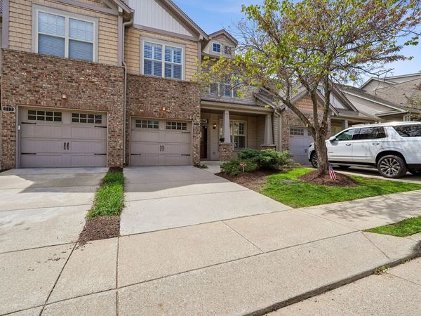 310 Griffin Pl, Hermitage, TN 37076