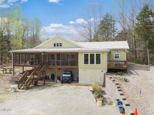 254 KELLEY LN , Scotts Hill, TN 38374