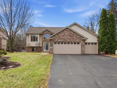 5041 Marigold Avenue N, Brooklyn Park, MN 55443