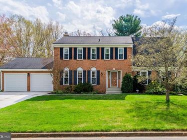 10417 SILK OAK DRIVE, VIENNA, VA 22182