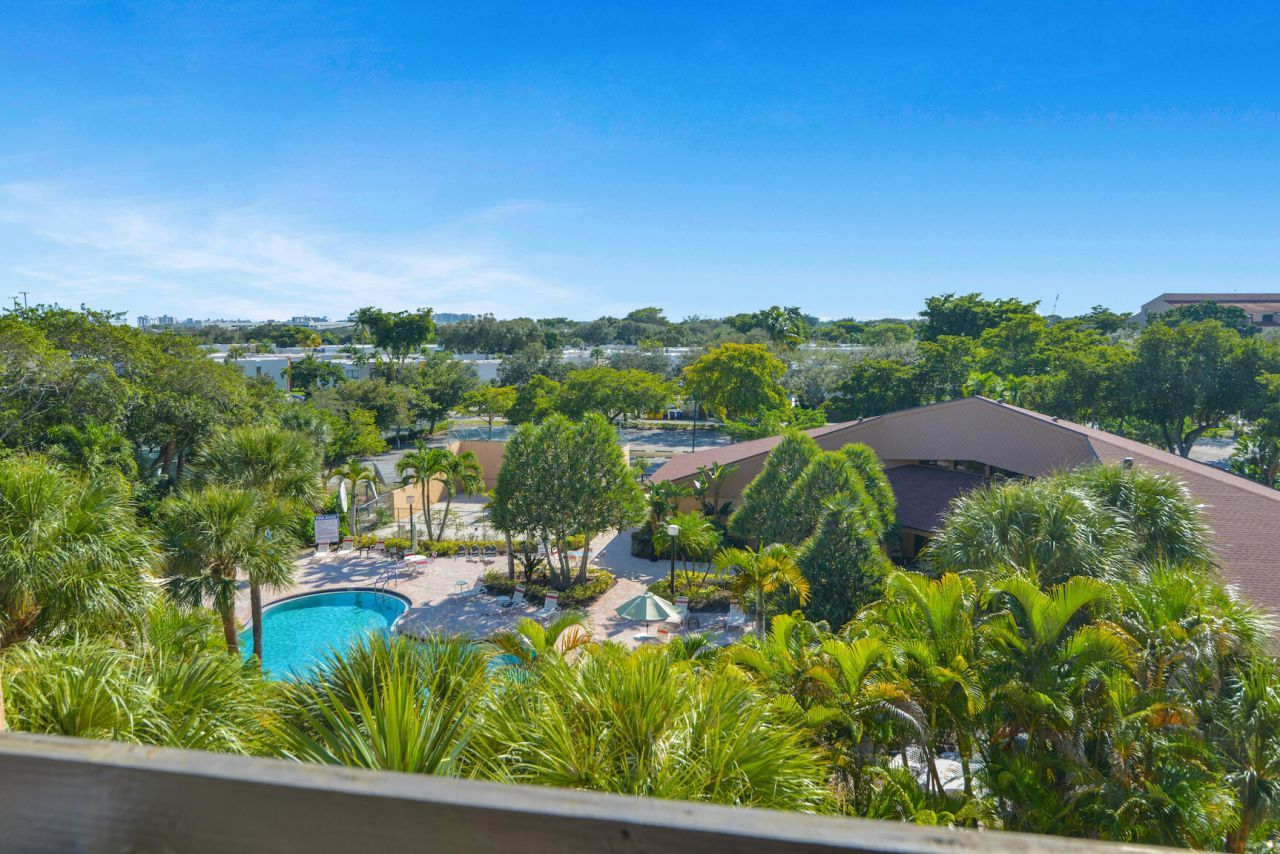 600 Egret Circle, Unit 7505, Delray Beach, FL 33444 Photo