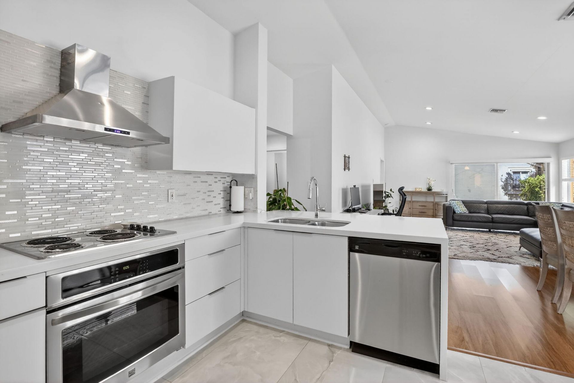 1441 Majesty Terrace, Weston, FL 33327 Photo