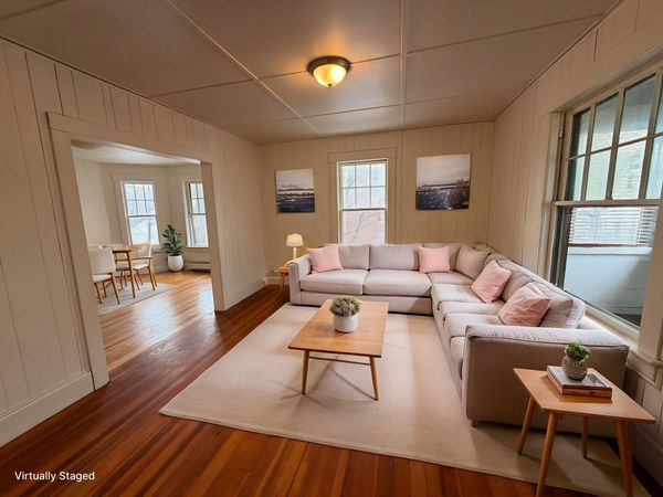 80 Central Street, Brattleboro, VT 05301