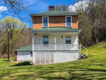 903 S Lincoln Ave , Covington, VA 24426