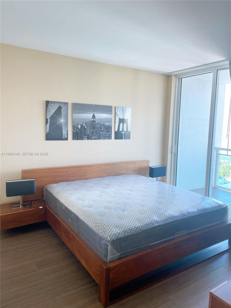 951 Brickell Ave , Unit 3506, Miami, FL 33131 Photo