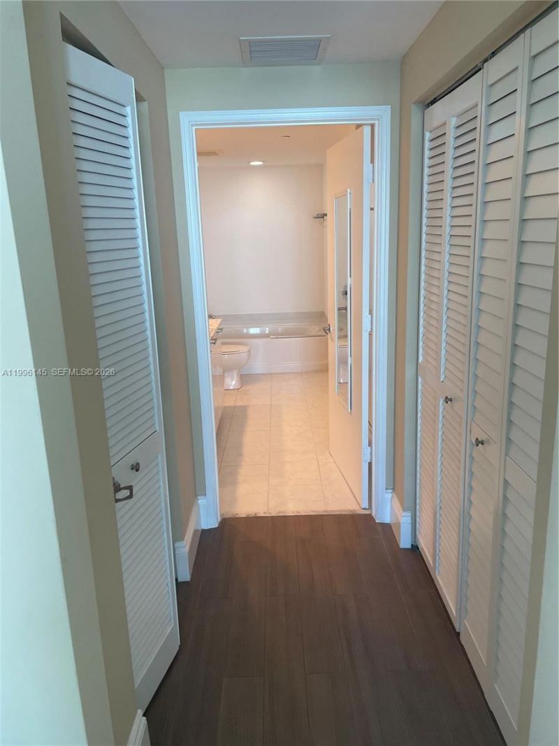 951 Brickell Ave , Unit 3506, Miami, FL 33131 Photo