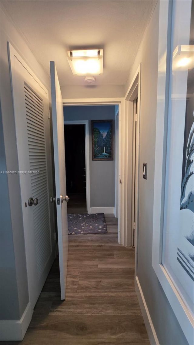5825 Collins Ave , Unit 8J, Miami Beach, FL 33140 Photo