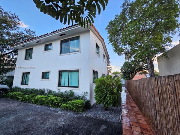 46 NW 35th St, Unit 3, Miami, FL 33127