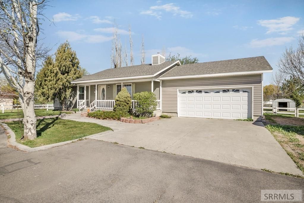 1145 E Airport Road, Blackfoot, ID 83221 Main Photo