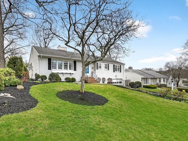 25 Magnolia Road, Melrose, MA 02176