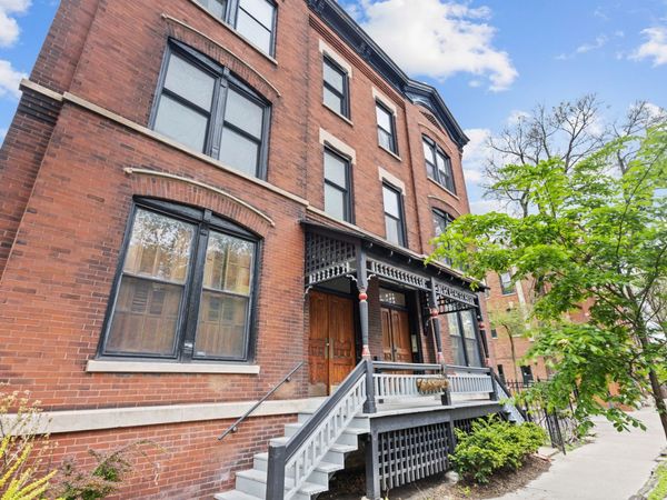 Unit 3, Chicago, IL 60614