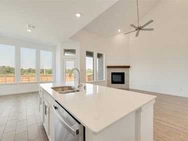 1332 Saddle Sky Trail, Fort Worth, TX 76052