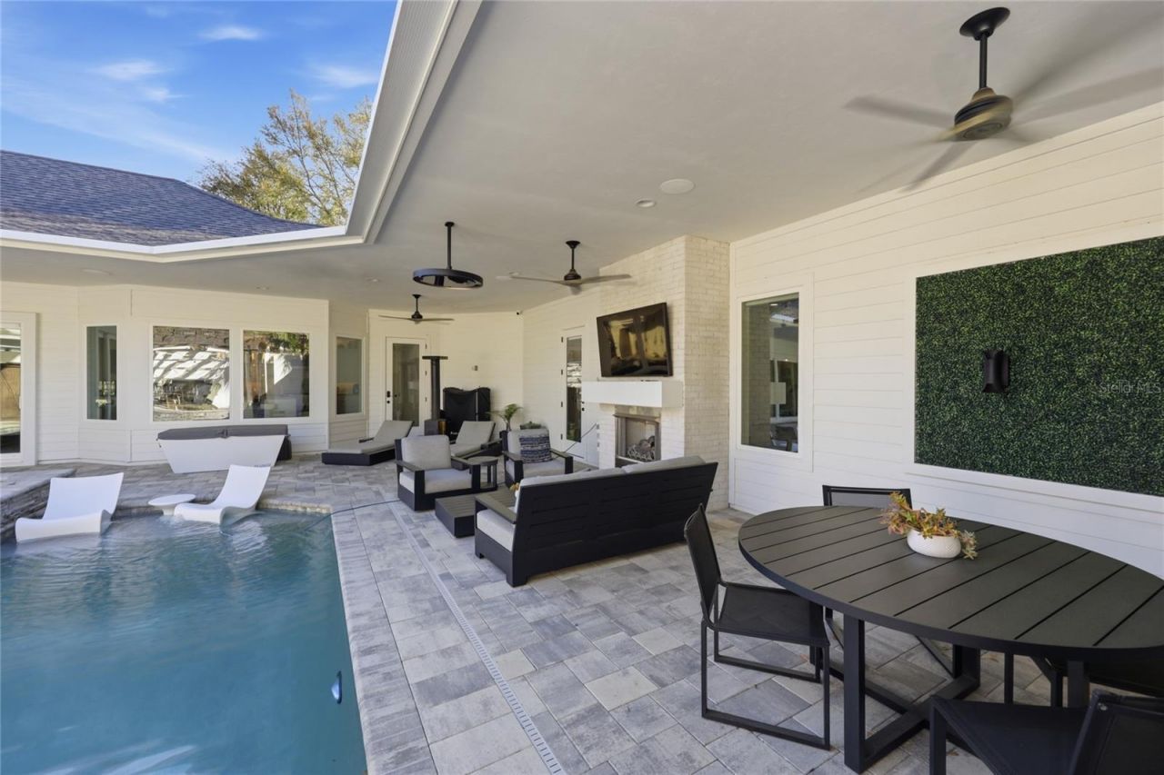 1026 SW 120th Drive, Gainesville, FL 32607 Photo