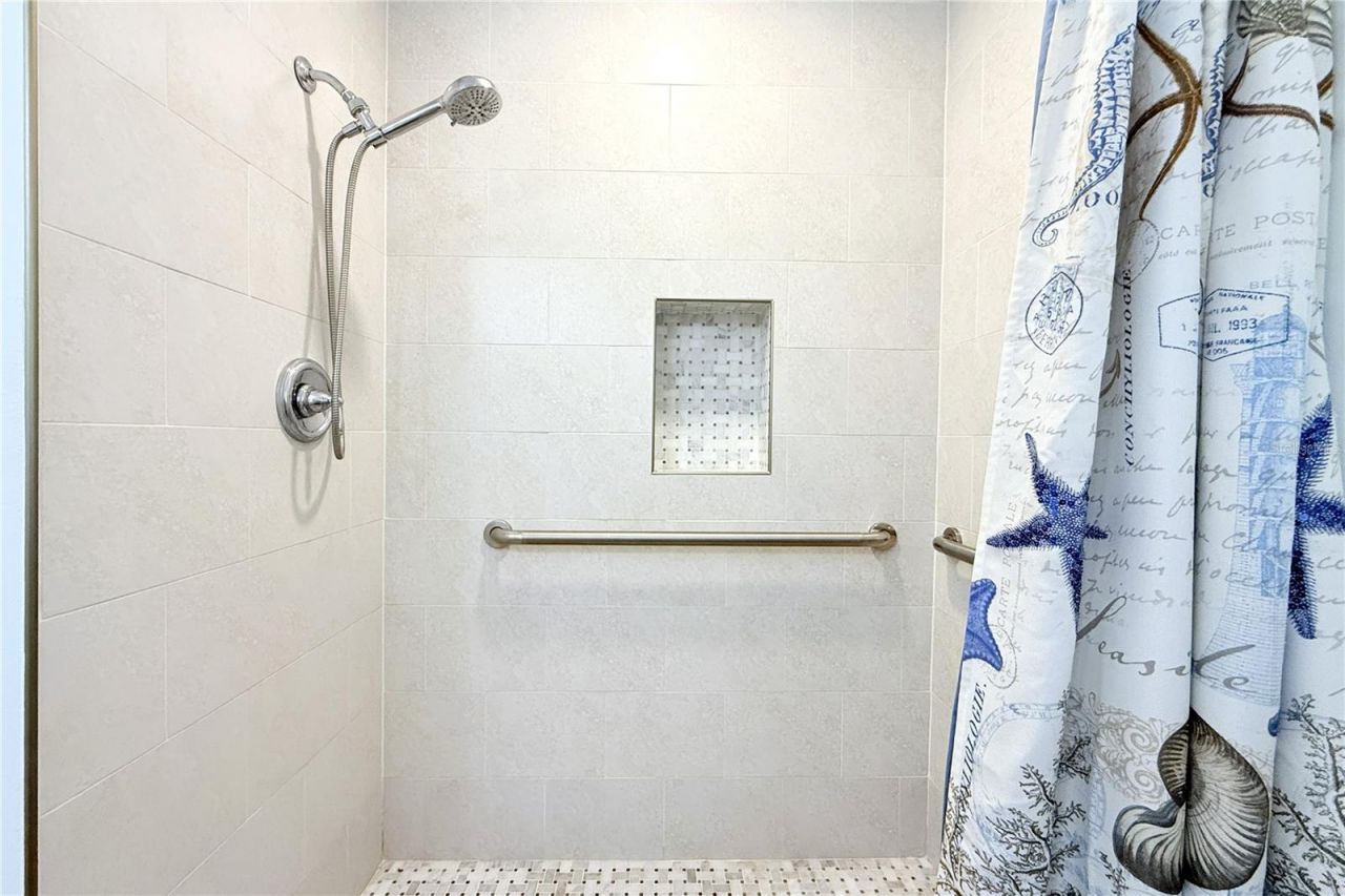 1302 E 33rd Avenue, Tampa, FL 33603 Photo