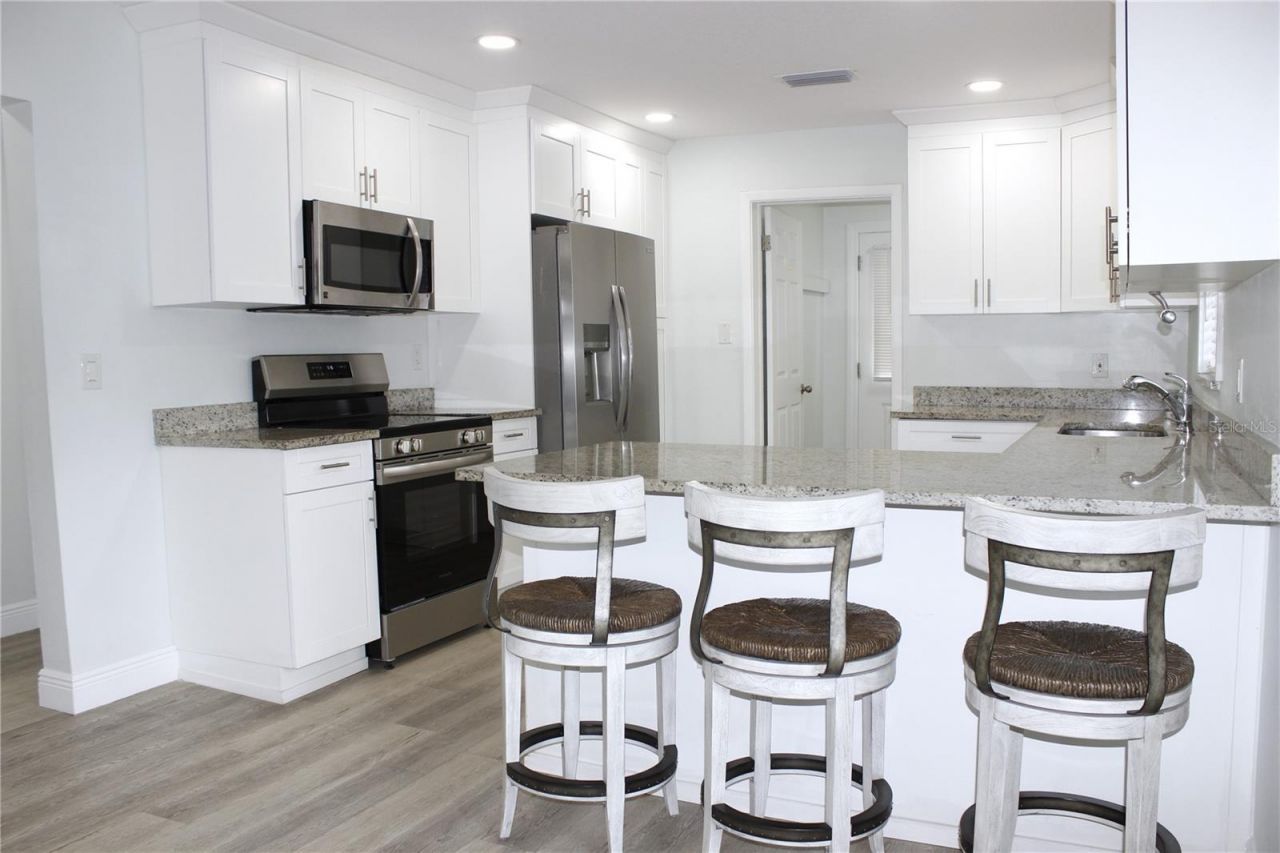 1302 E 33rd Avenue, Tampa, FL 33603 Photo