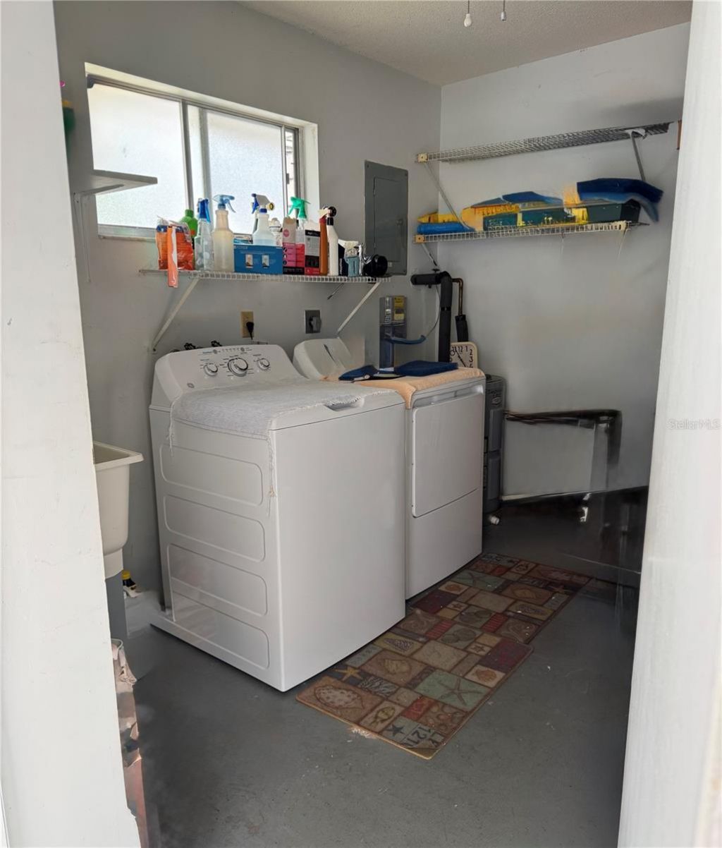 1505 Lakeside Way , Unit 153, Sarasota, FL 34232 Photo