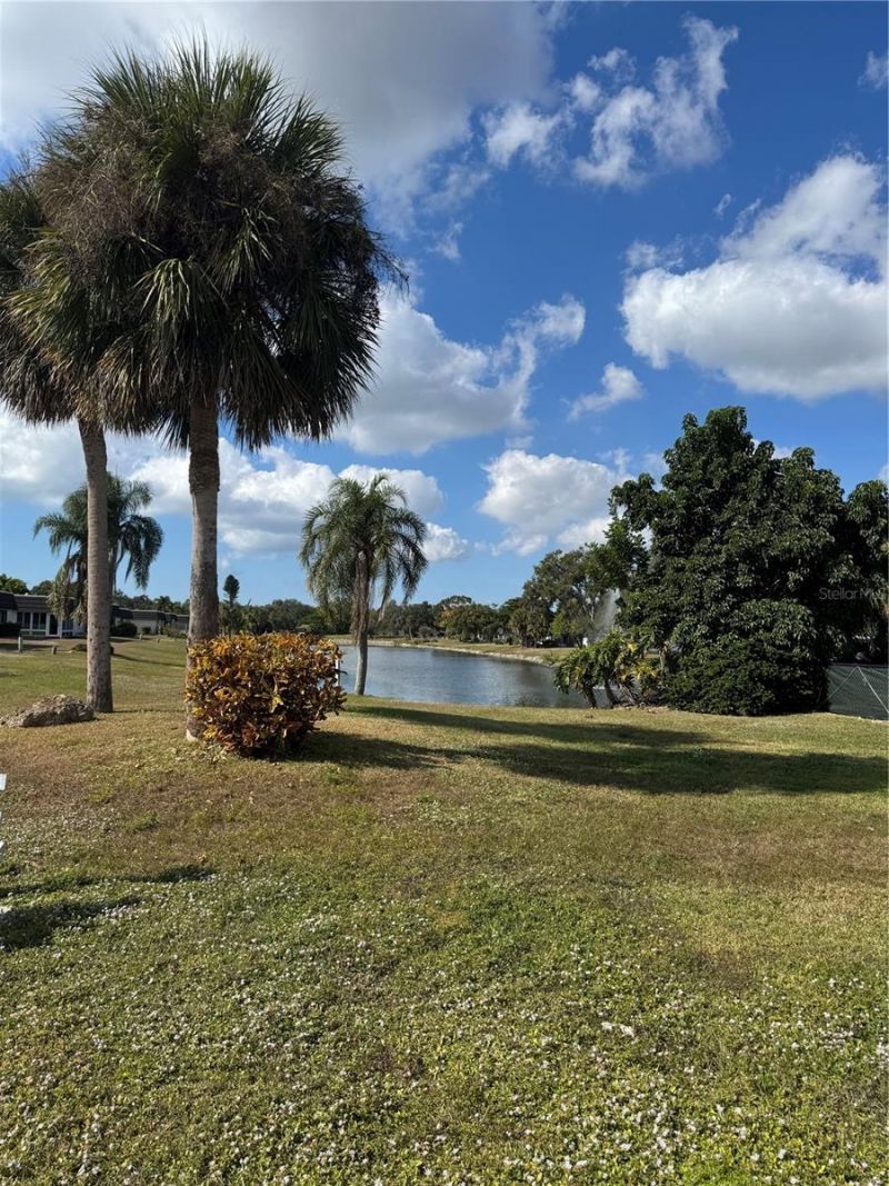 1505 Lakeside Way , Unit 153, Sarasota, FL 34232 Photo