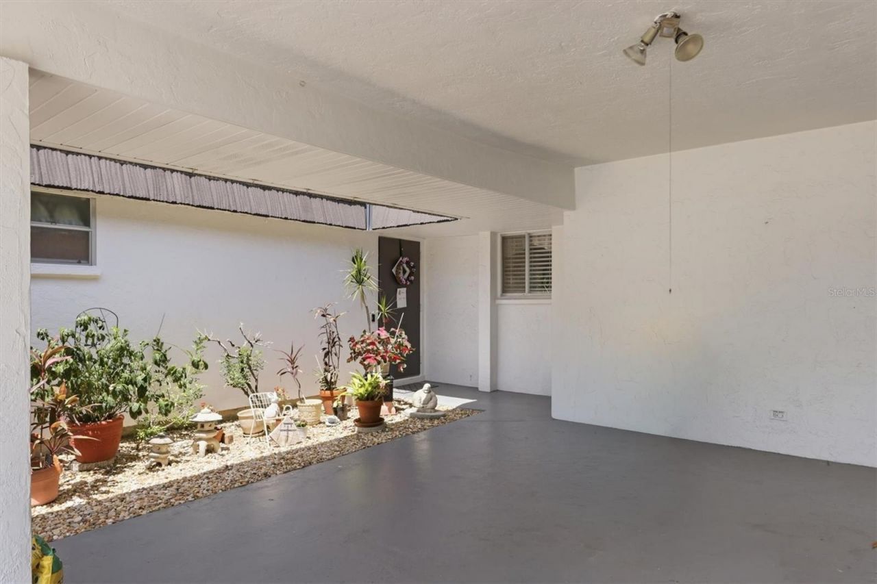 1505 Lakeside Way, Unit 153, Sarasota, FL 34232 Photo