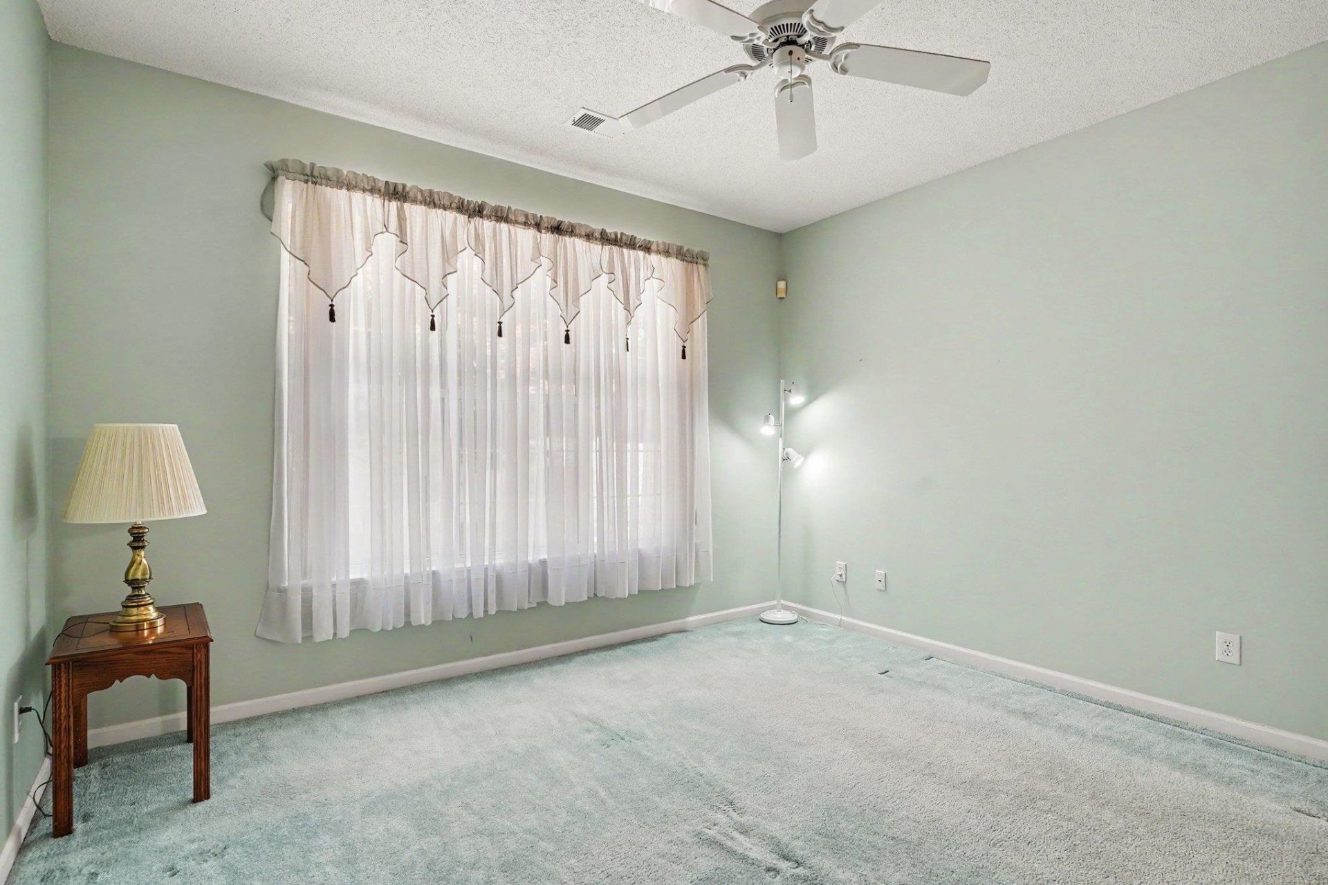 1217 Loblolly Ln. Photo 17