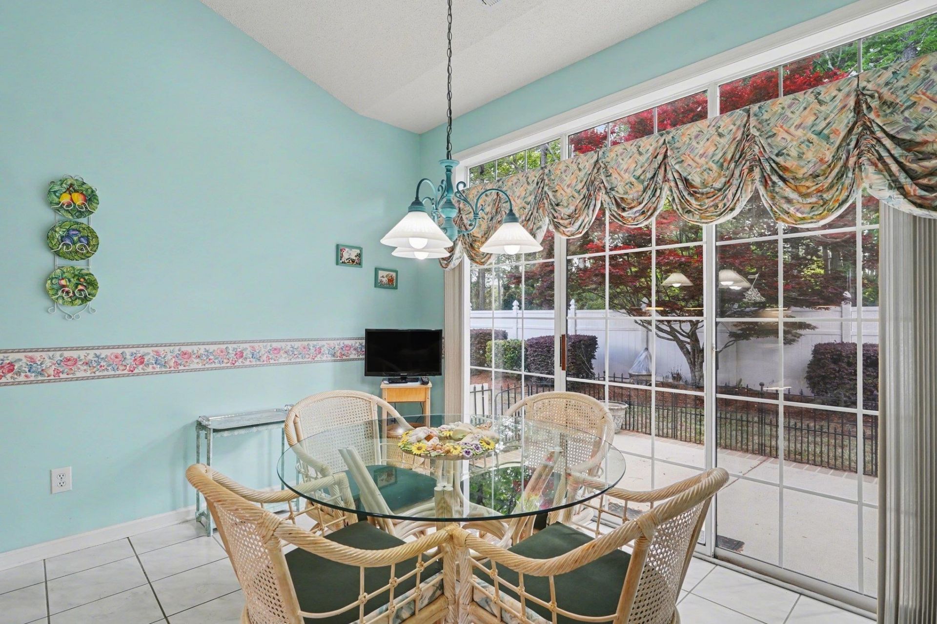 1217 Loblolly Ln. Photo 9