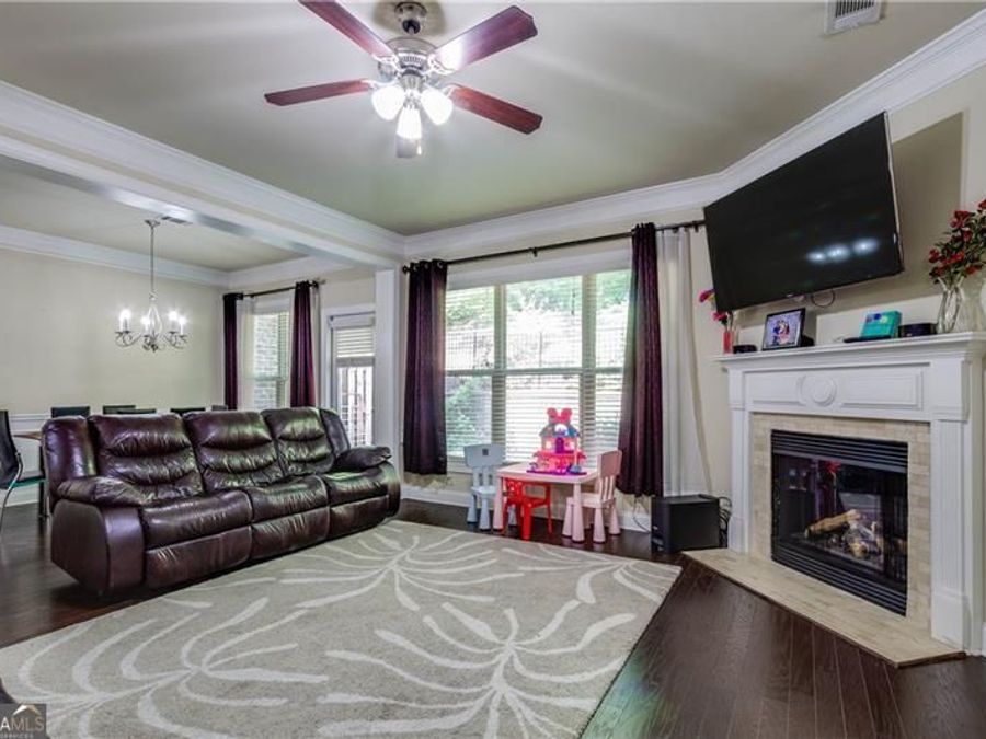 Property Image 6