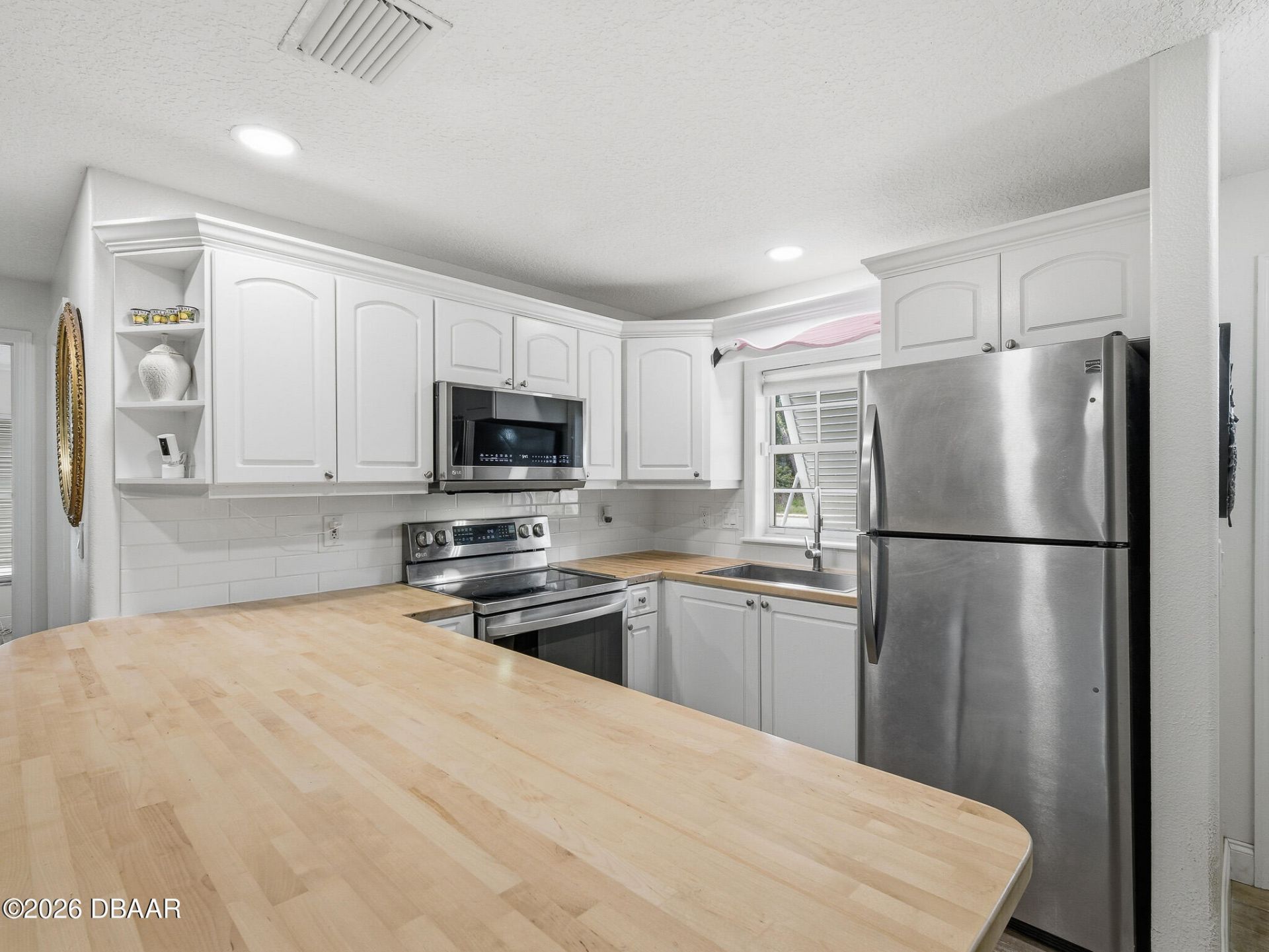 1004 W 7th Street, New Smyrna Beach, FL 32168 Photo