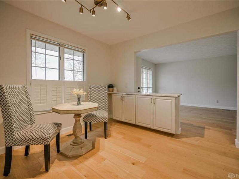 732 Grandview Drive, Springfield, OH 45503 Photo 5