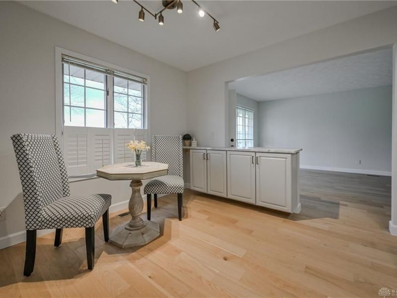 732 Grandview Drive, Springfield, OH 45503 Photo 6