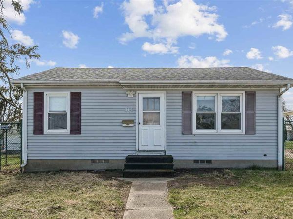 314 1st Street, Atkins, IA 52206
